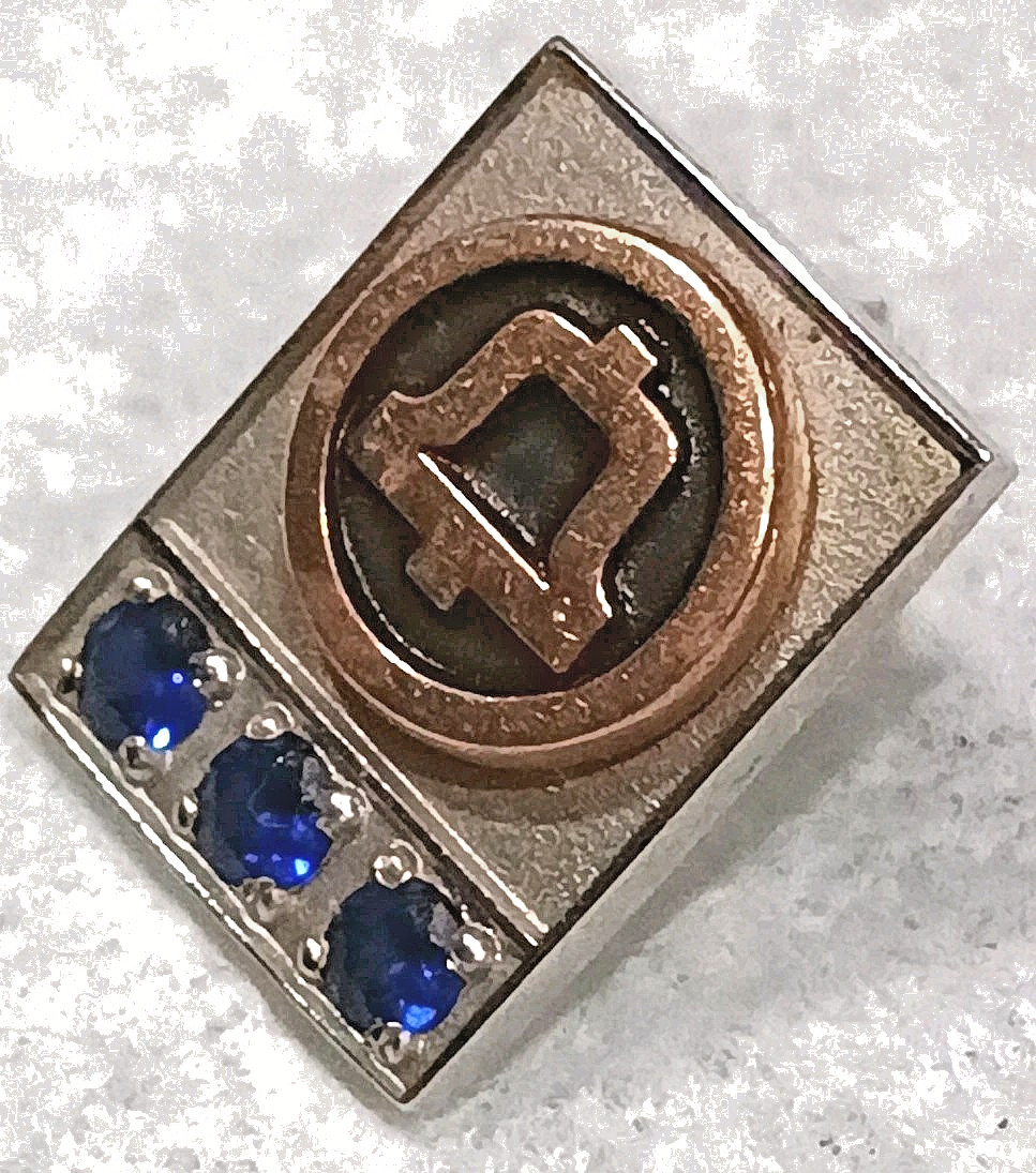 Vintage Bell Telephone 10k W&Y Gold 3 Sapphire Service Pin-1.99 grams