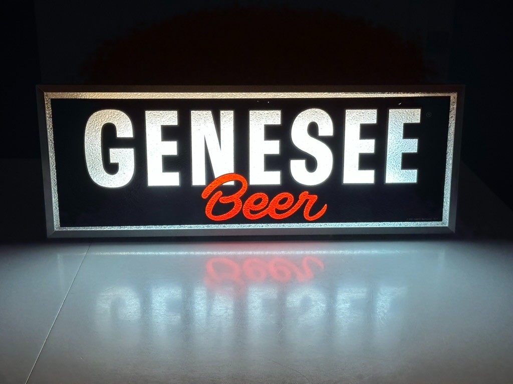 VTG 1960s Genesee Beer Lighted Bar Advertising Sign Works Rochester NY 27
