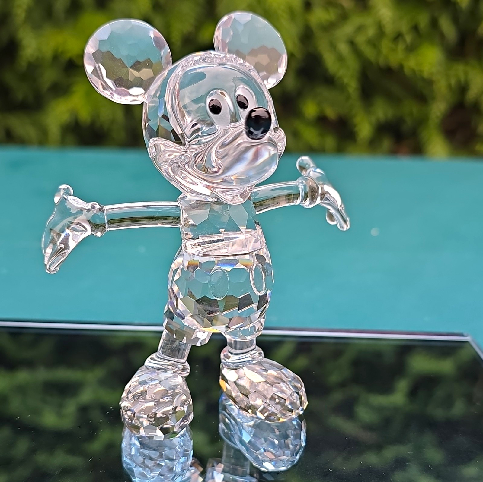 Disney Mickey Mouse Clear Crystal-Style Figurine Collectible Display Piece