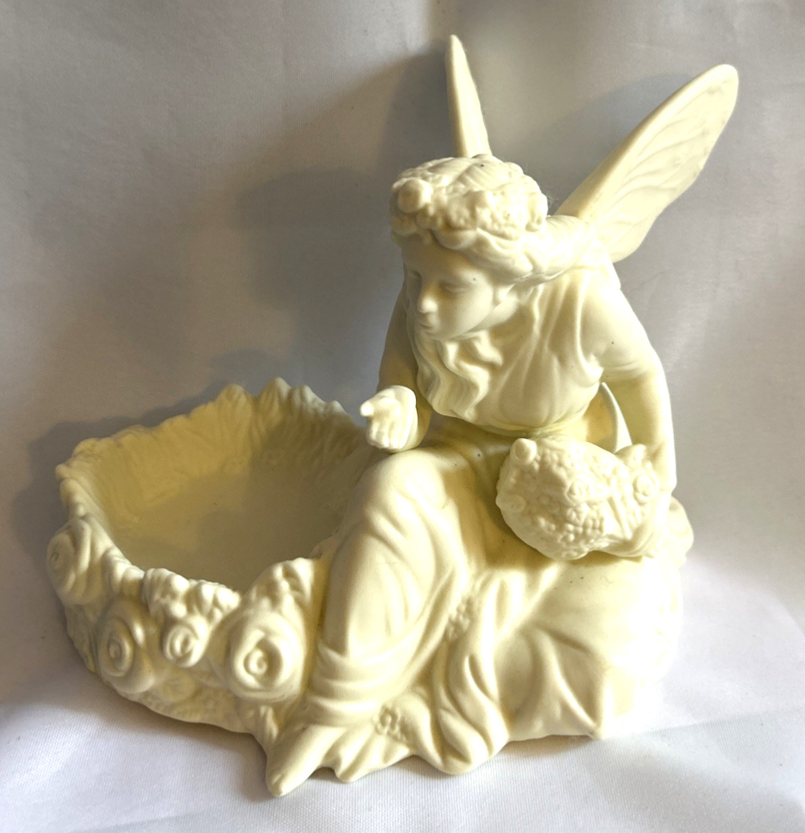 PartyLite Ariana\'s Garden Fairy Votive Bisque Porcelain Candle Or Trinket Holder PartyLite Ariana\'s Garden Fairy Votive Bisque Porcelain Candle Or Trinket Holder