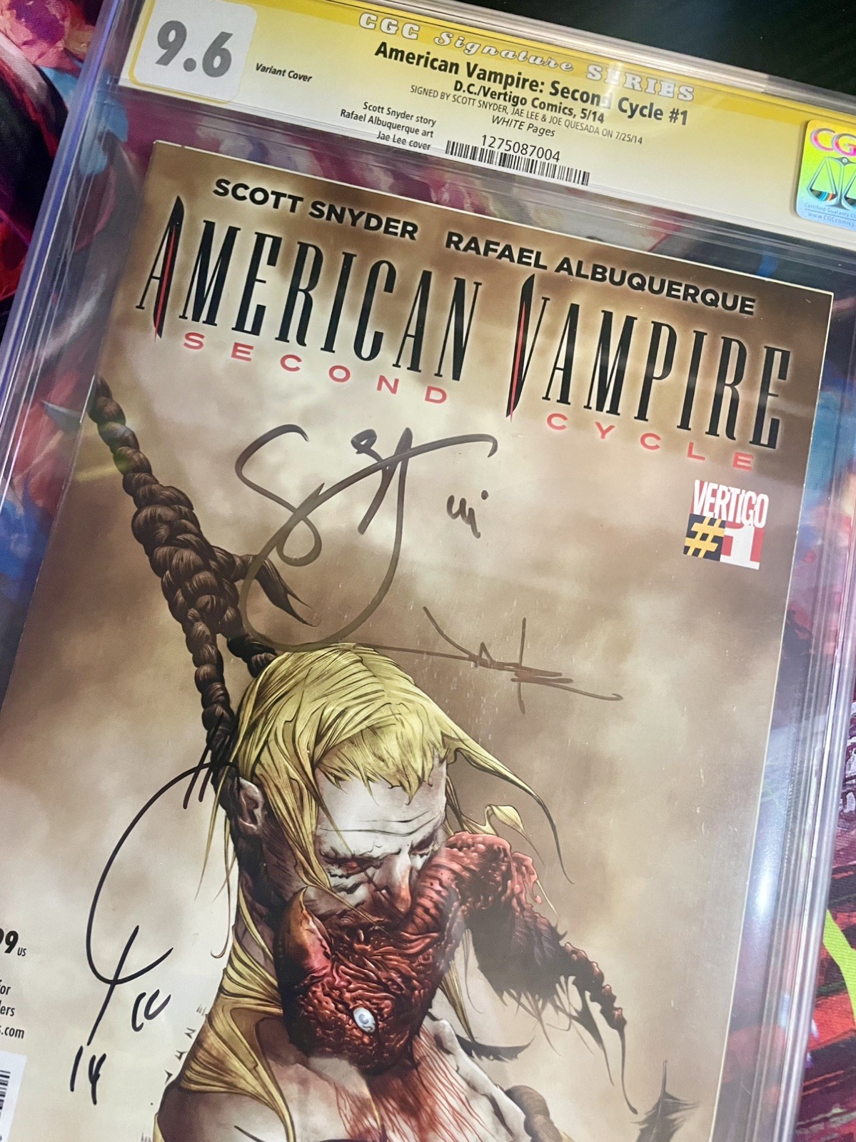 American Vampire Second Cycle #1 D.C./Vertigo  CGC 9.8 3x SIGNED Scott Snyder