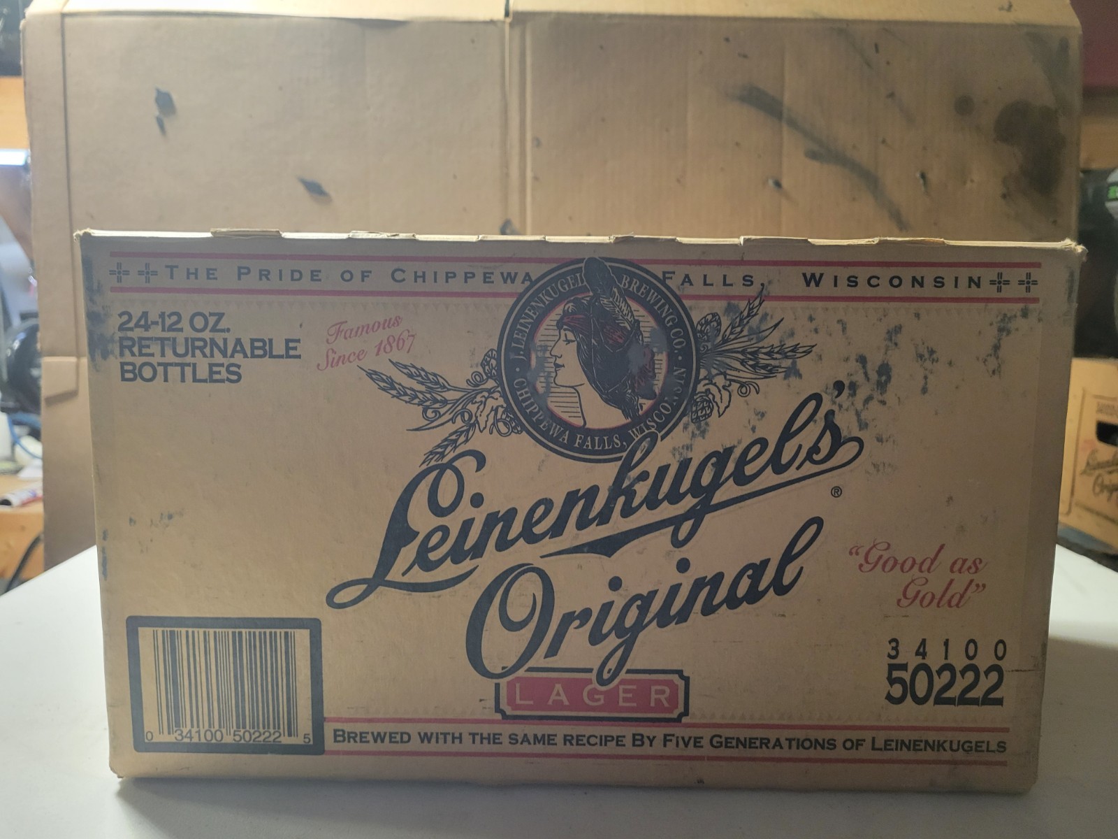 Leinenkugel\'s Beer Case holds 24 bottles Leinenkugel\'s Beer Case holds 24 bottles