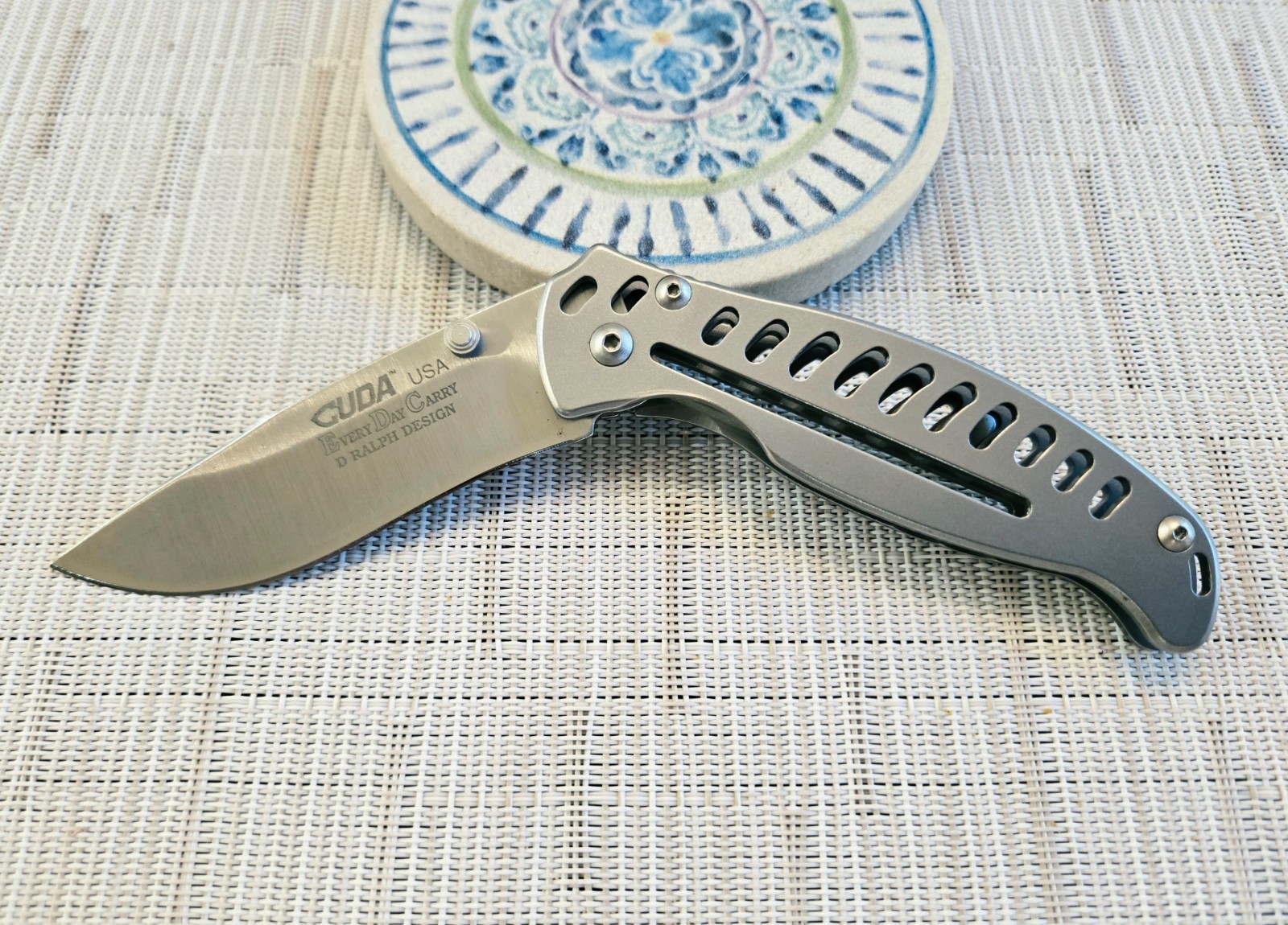 Vintage Camillus CUDA CU220 Darrel Ralph USA Collectible EDC Folding Knife