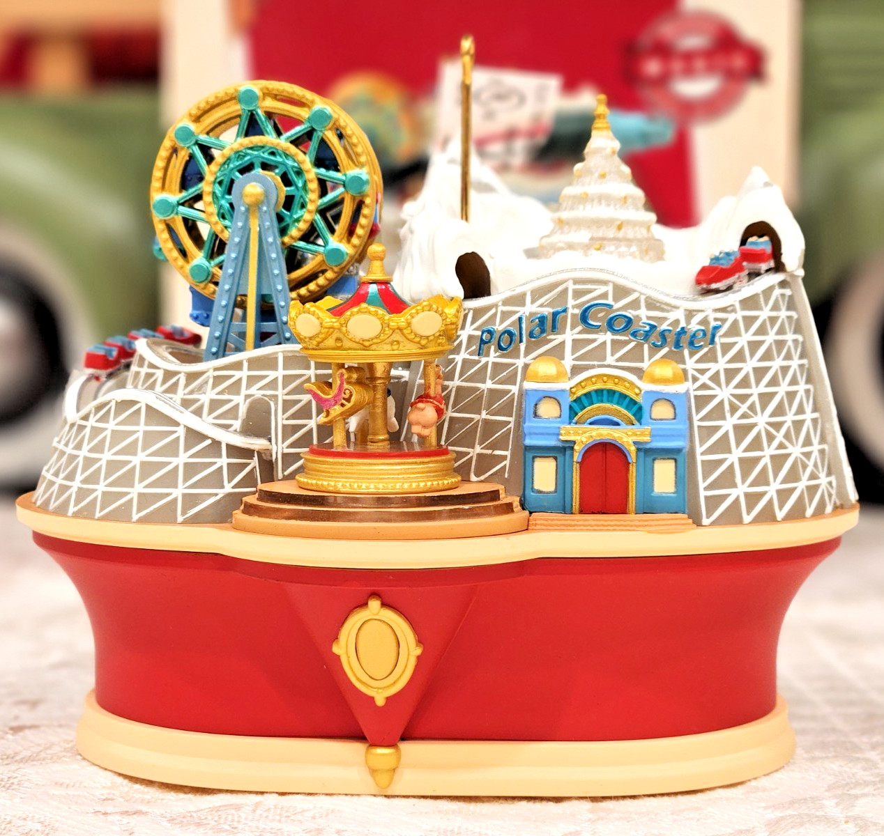 Hallmark Keepsake Ornament 2003 