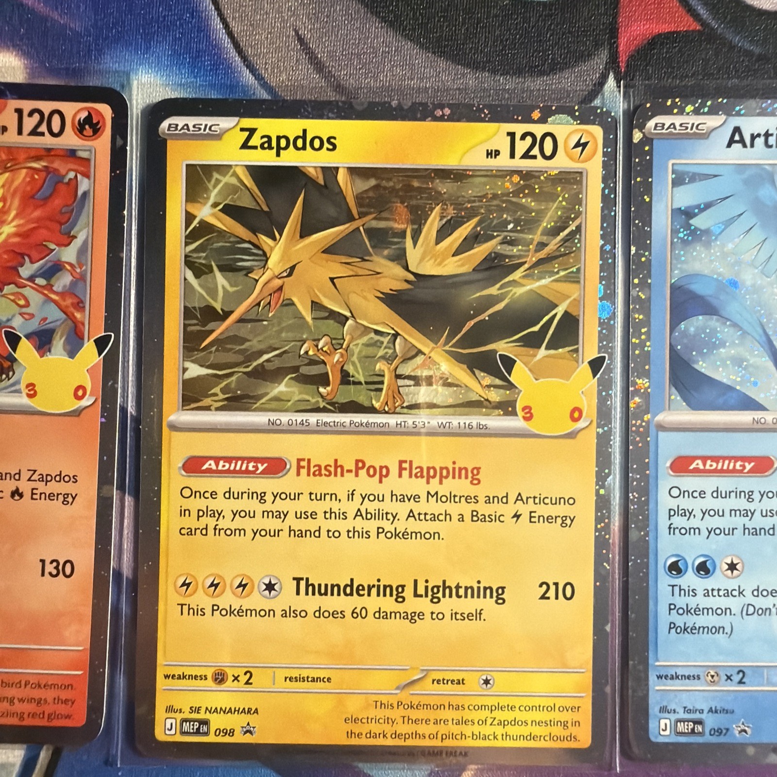 Moltres 096, Articuno 097, Zapdos 098 - 30th Anniversary - Black Star Promo Set Moltres 096, Articuno 097, Zapdos 098 - 30th Anniversary - Black Star Promo Set