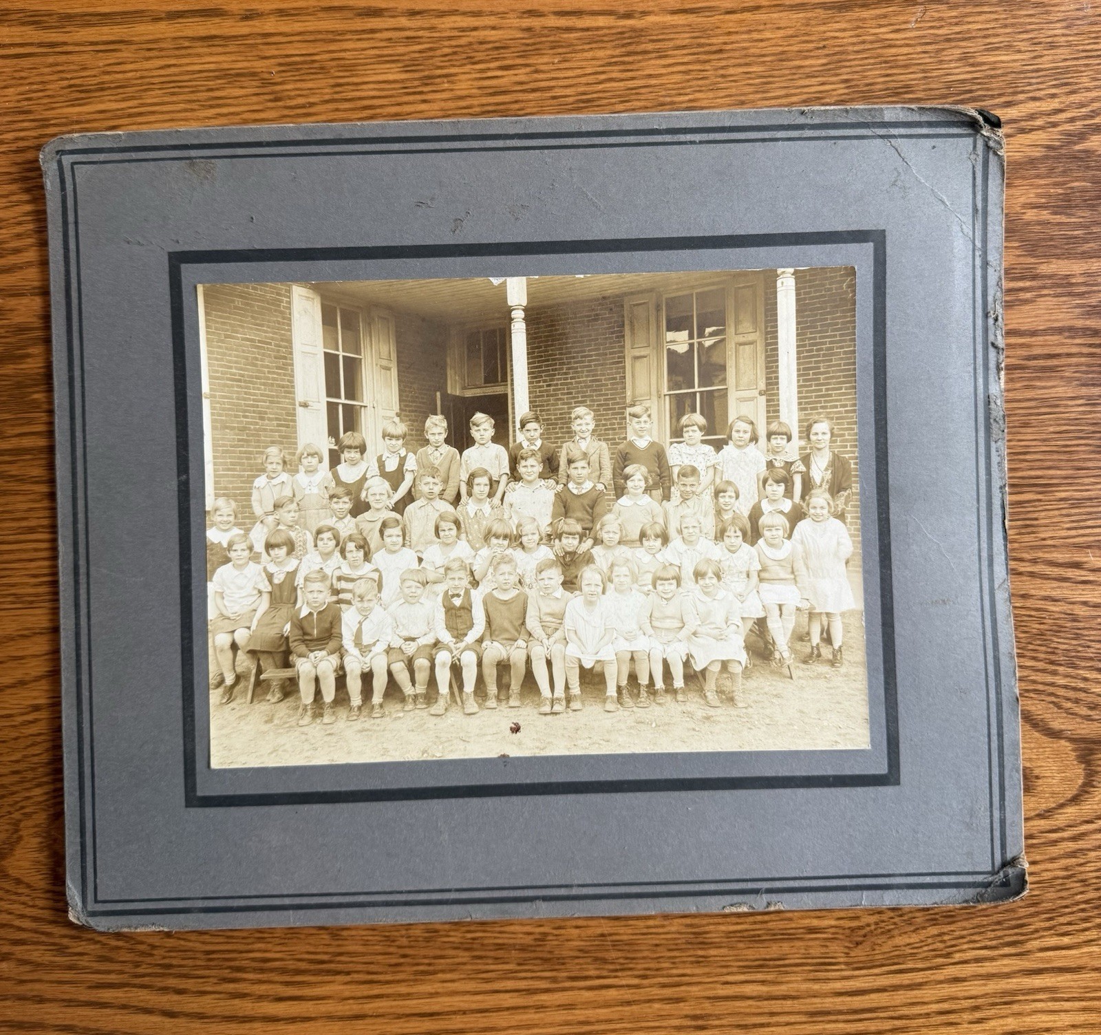 1933 First Grade School Class Photo Vintage Mounted 11.5 x 9.5 Original