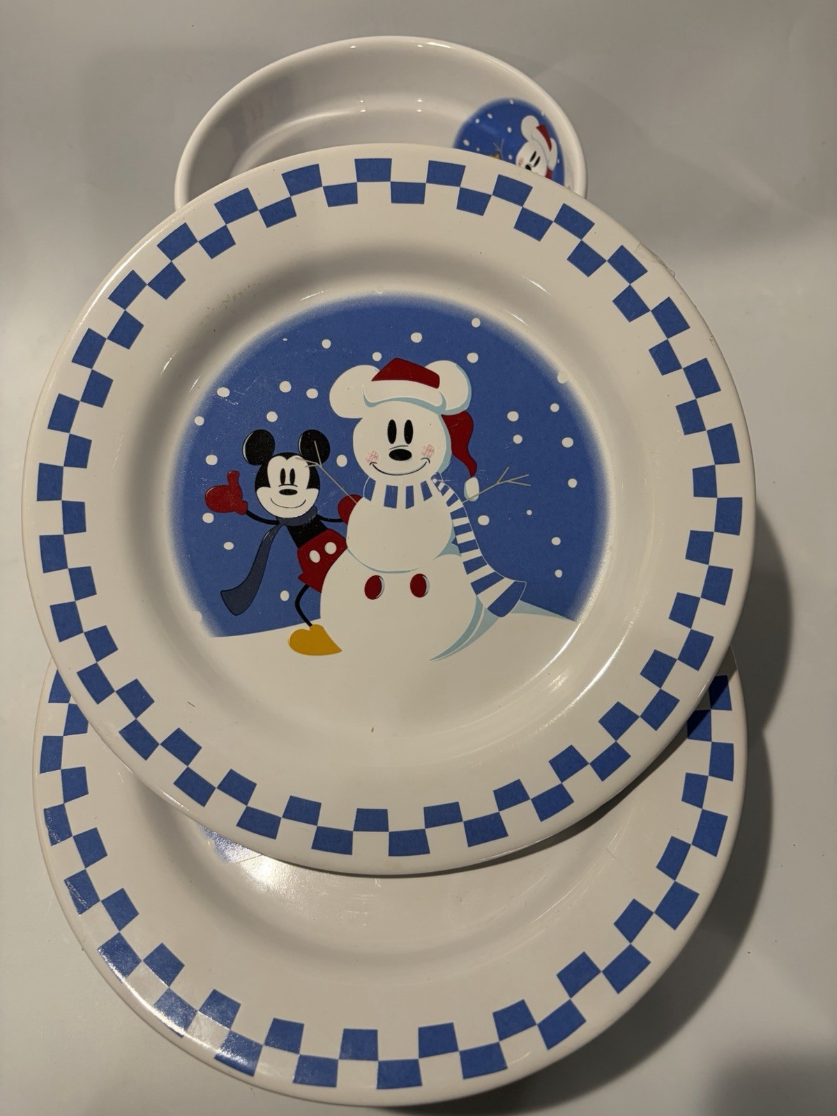Vtg 1990s Disney Store Christmas Dinnerware Set Mickey Mouse Snowman Plates Bowl