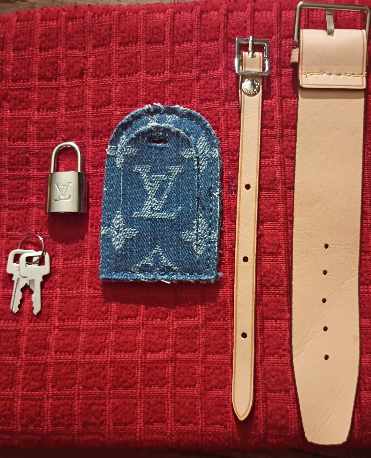 Louis Vuitton Padlock No. 318 w/ 2 Keys + Blue Monogram Key Pouch/Strap