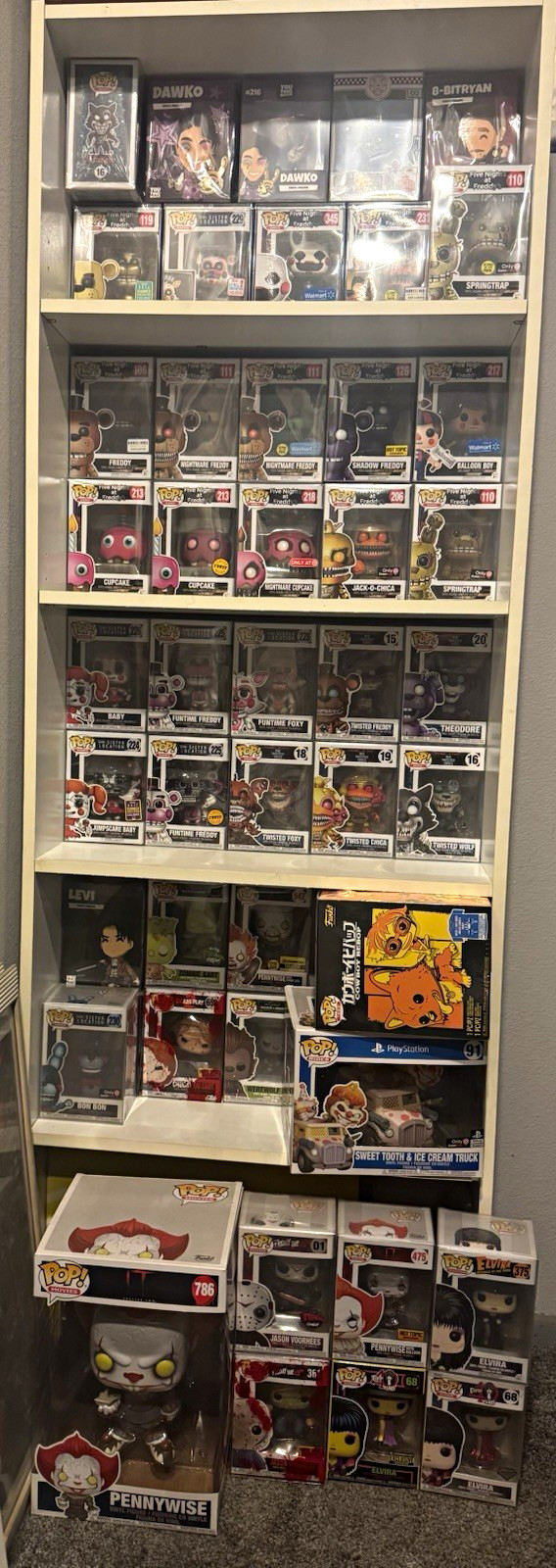 Funko & YouTooz FNAF Vinyl Mixed Lot Boxed Exclusives GITD Springtrap Funko & YouTooz FNAF Vinyl Mixed Lot Boxed Exclusives GITD Springtrap
