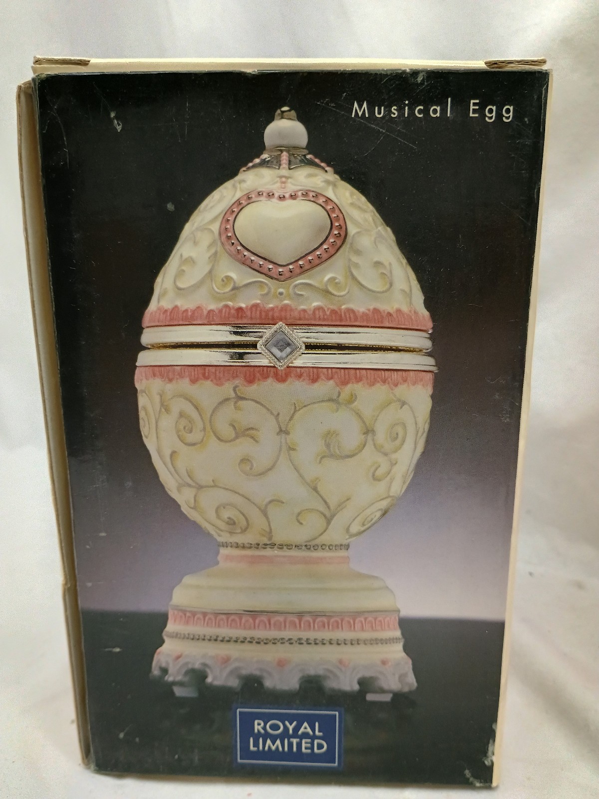 2001 MUSICAL WEDDING EGG MUSIC BOX ROYAL LIMITED 
