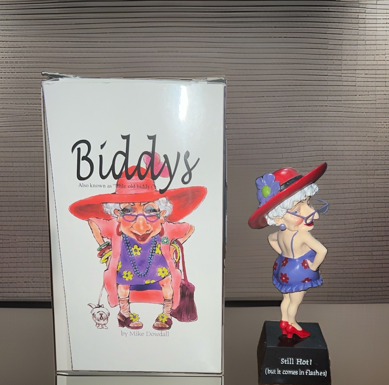 Westland Giftware Biddys Still Hot But It Comes In Flashes Figurine 12800 2004 Westland Giftware Biddys Still Hot But It Comes In Flashes Figurine 12800 2004