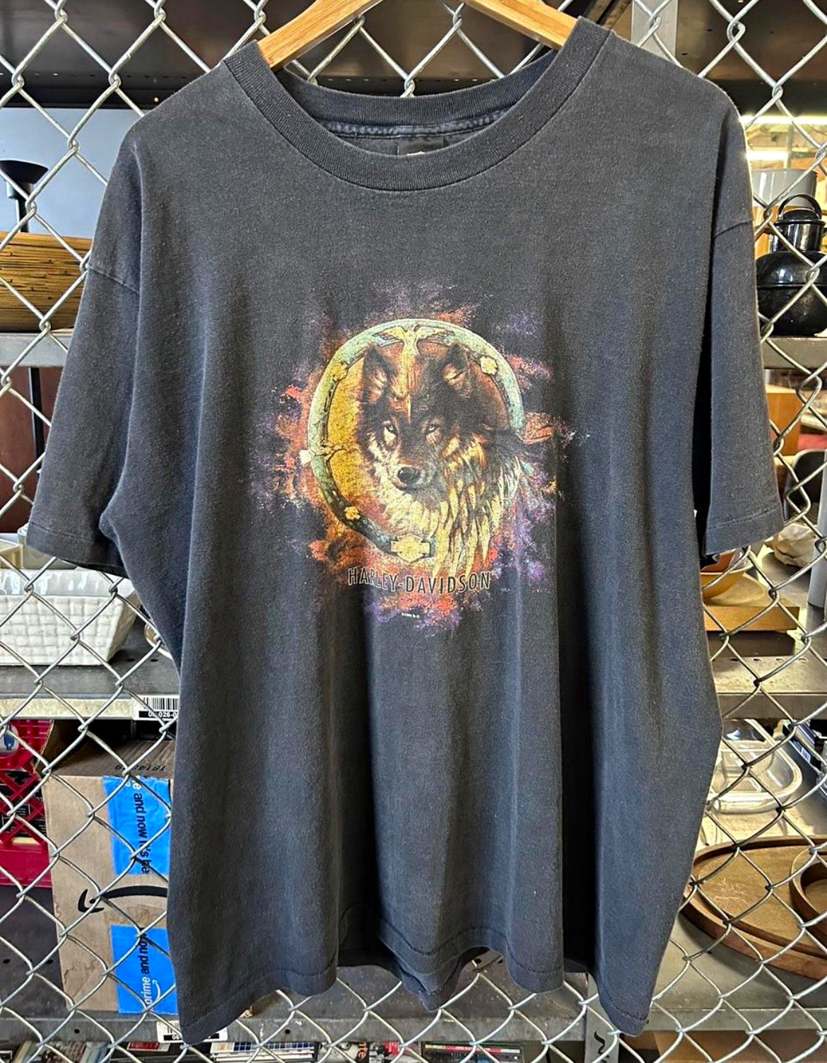 Vintage 1997 20Harley-Davidson Wolf Graphic T-Shirt Winnipeg Canada Size XL