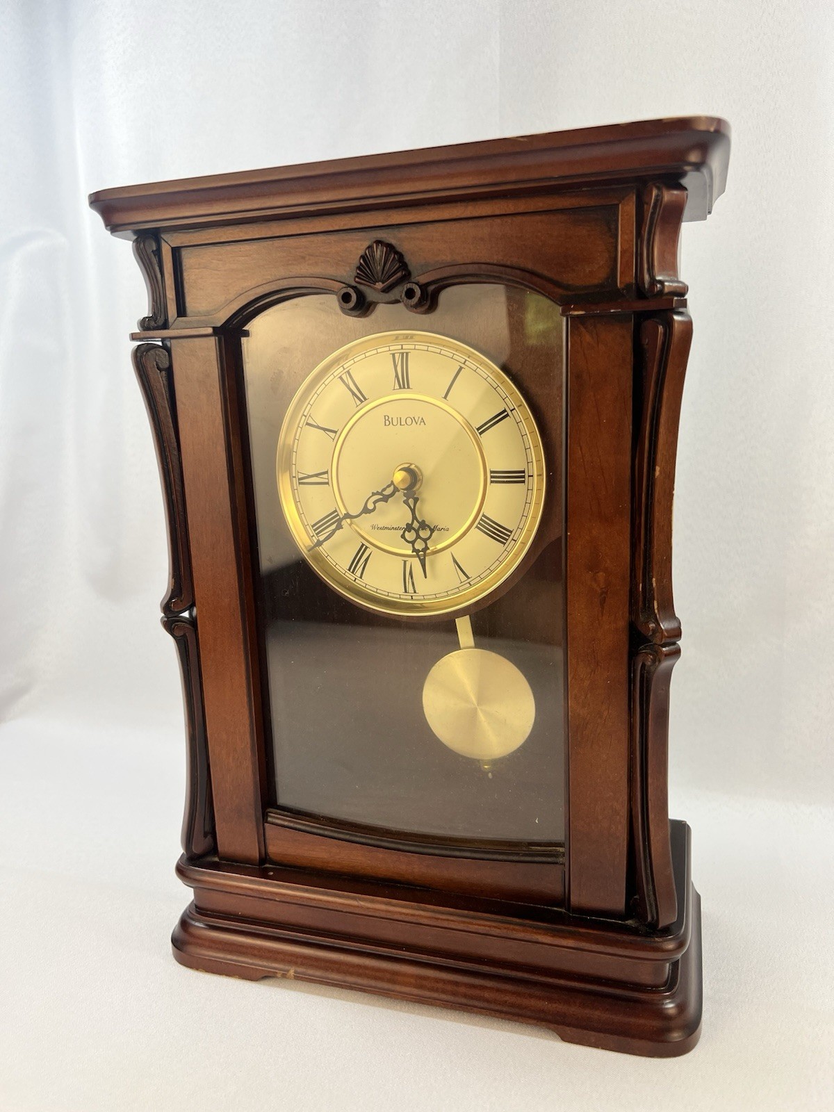 Bulova Abbeyville Mantel Clock Model B1909 Solid Wood Walnut Finish Untested
