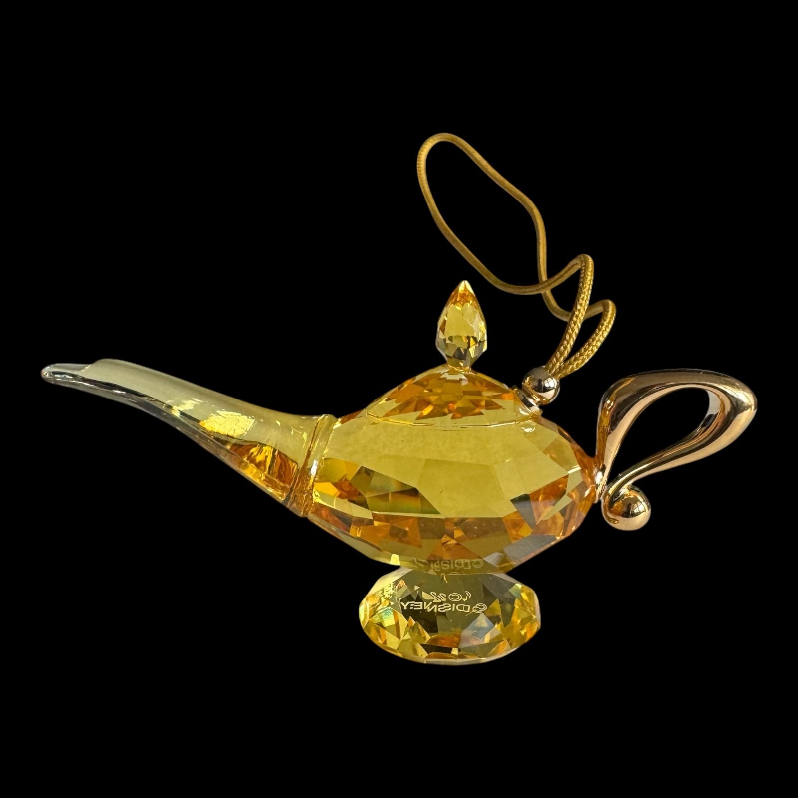 Swarovski Crystal Disney Aladdin Magic Lamp Ornament Figurine 5610683 New Gift Swarovski Crystal Disney Aladdin Magic Lamp Ornament Figurine 5610683 New Gift