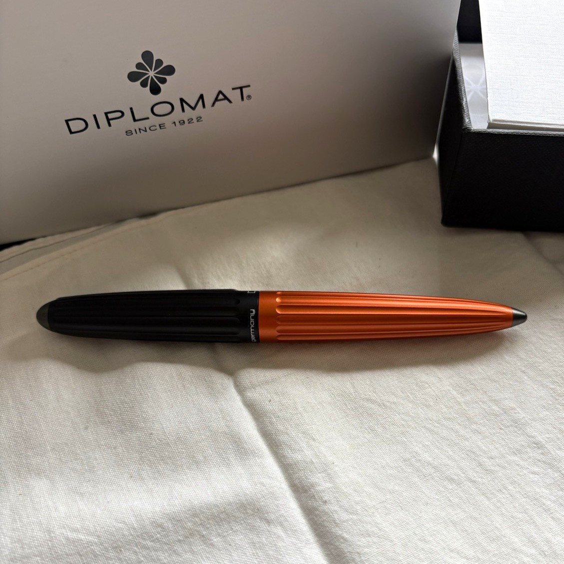 Discontinued Diplomat Aero Black Orange Fountain Pen Medium Nib