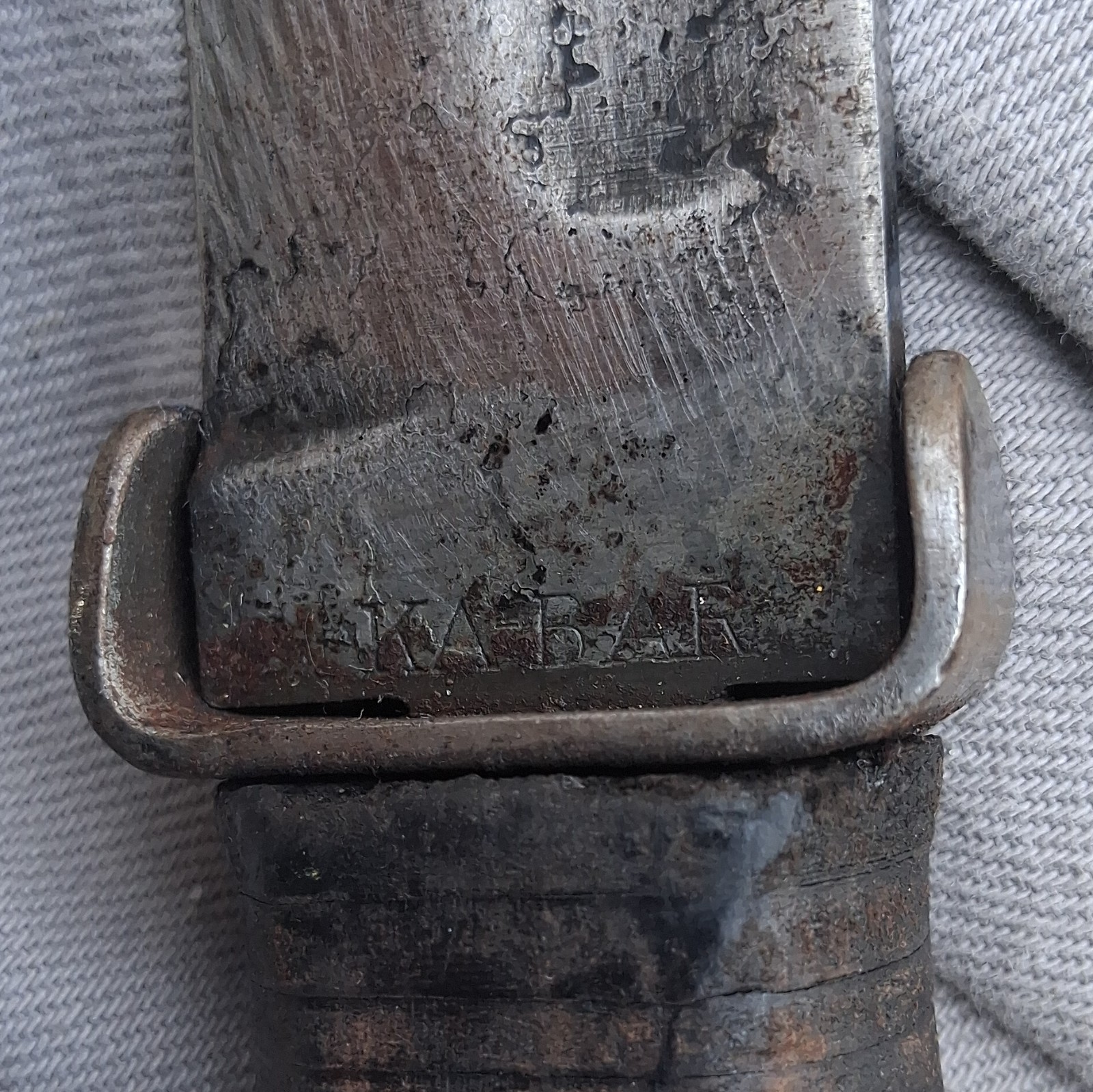 KA-BAR USN MK2 WWII (1939-45) Fighting Knife Original United States Militaria KA-BAR USN MK2 WWII (1939-45) Fighting Knife Original United States Militaria