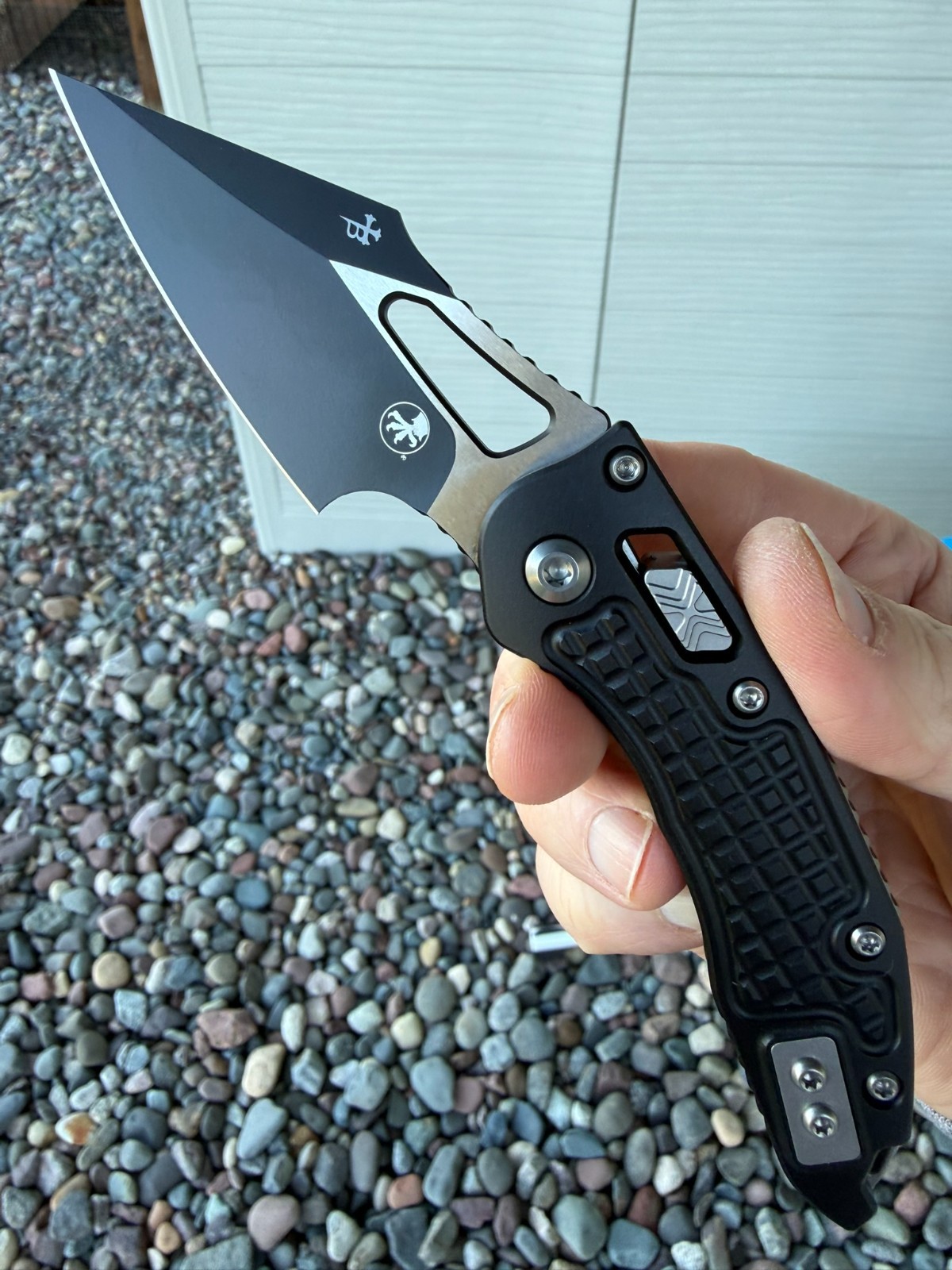 Microtech M-Stitch Black Aluminum Frag & DLC M390 - BNIB
