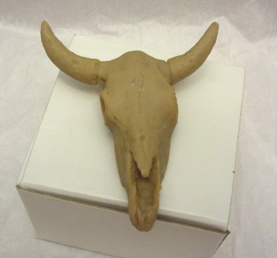 VTG Steer/Bull Cow Skull Sculpture Ceramic Mexico Face Figure