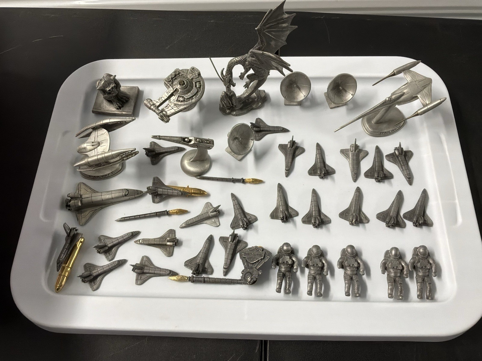 Pewter Lot (41 Pcs) Pewter Lot (41 Pcs)