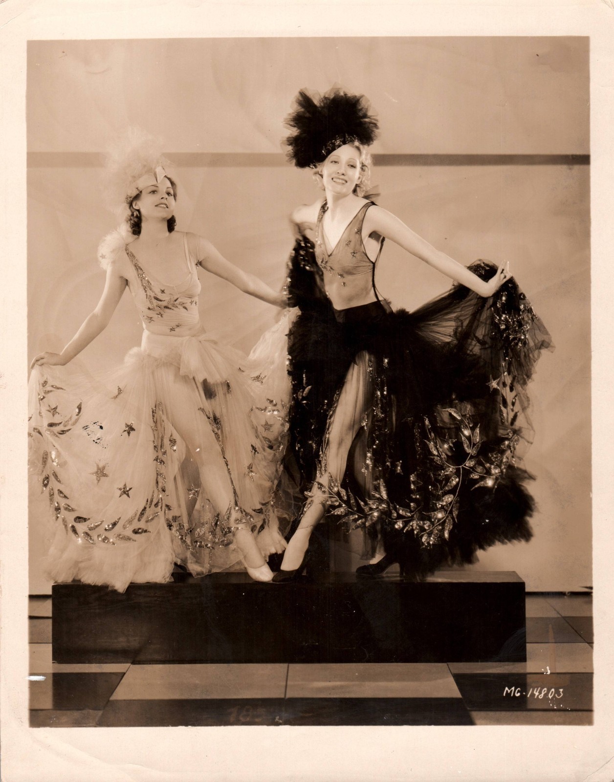 HOLLYWOOD LILIAN BOND + EDWINA BOOTH CHEESECAKE ZIEGFELD GIRLS 1920s PHOTO MA