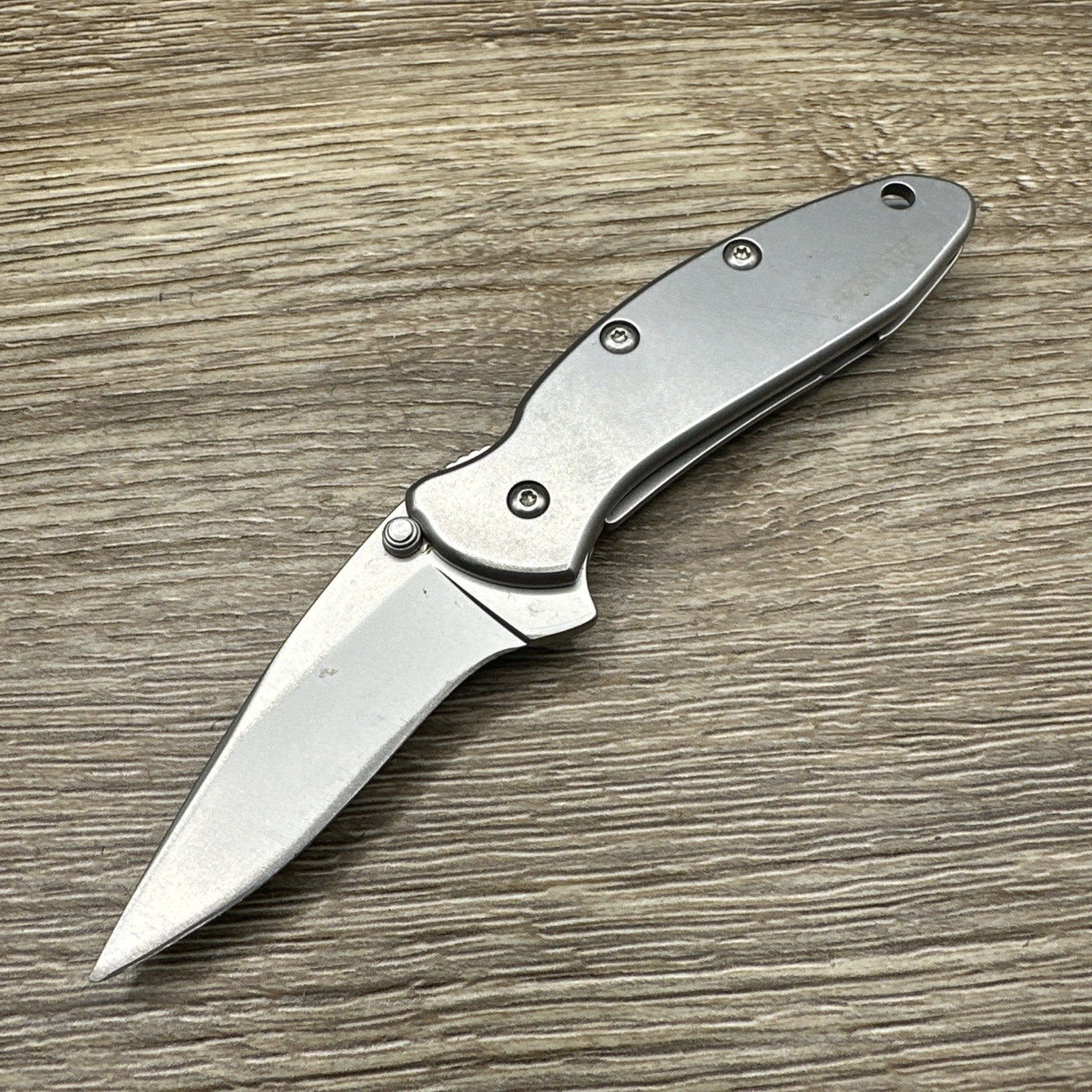 1600 Kershaw Chive Assisted Open Plain Edge Frame Lock Folding Pocket Knife