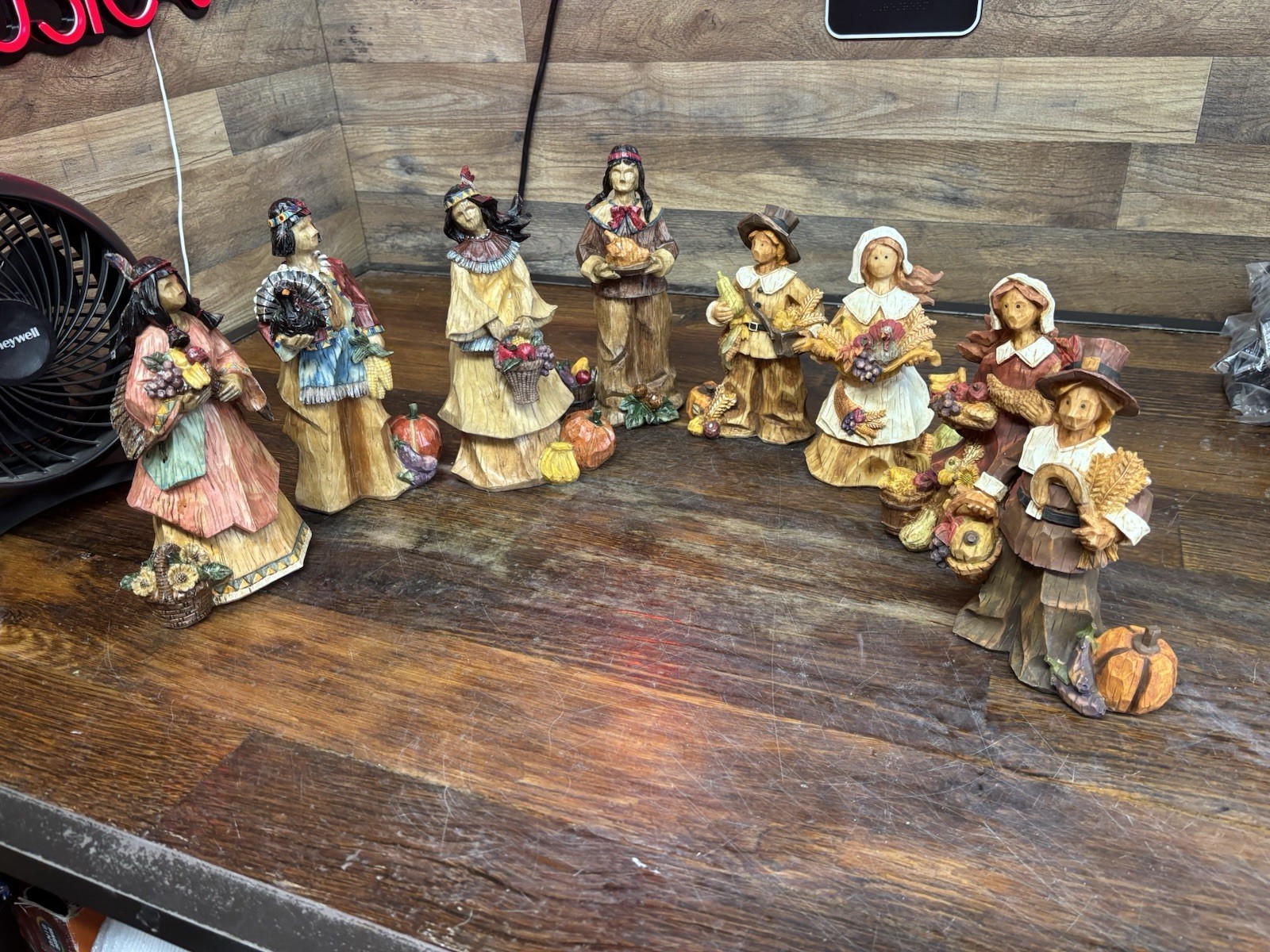 LOT OF 8 Gerson International Thanksgiving Pilgrim Figures Decorations, NICE