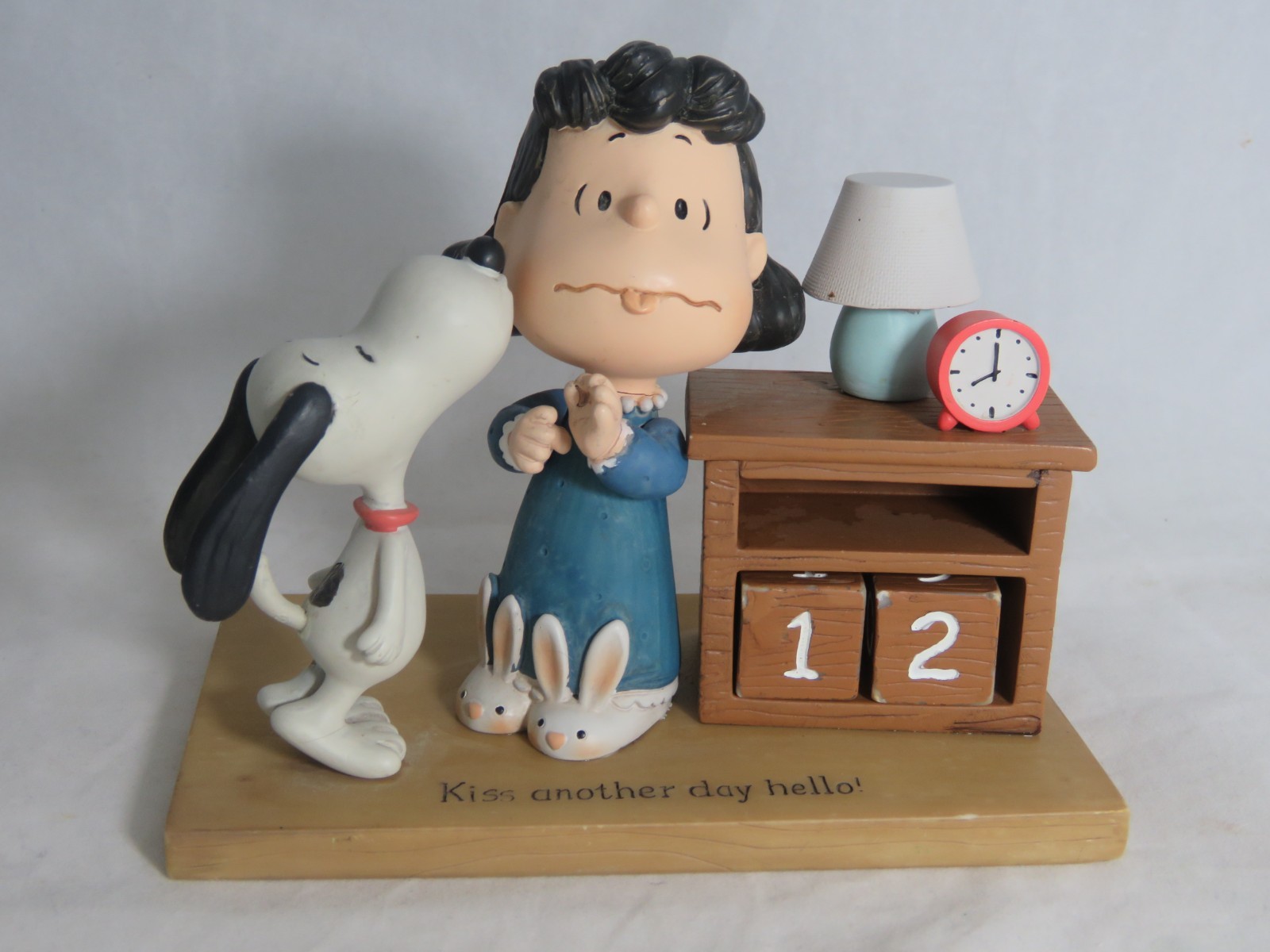 2013 Hallmark Peanuts Snoopy Lucy Perpetual Calendar Kiss Another Day Hello
