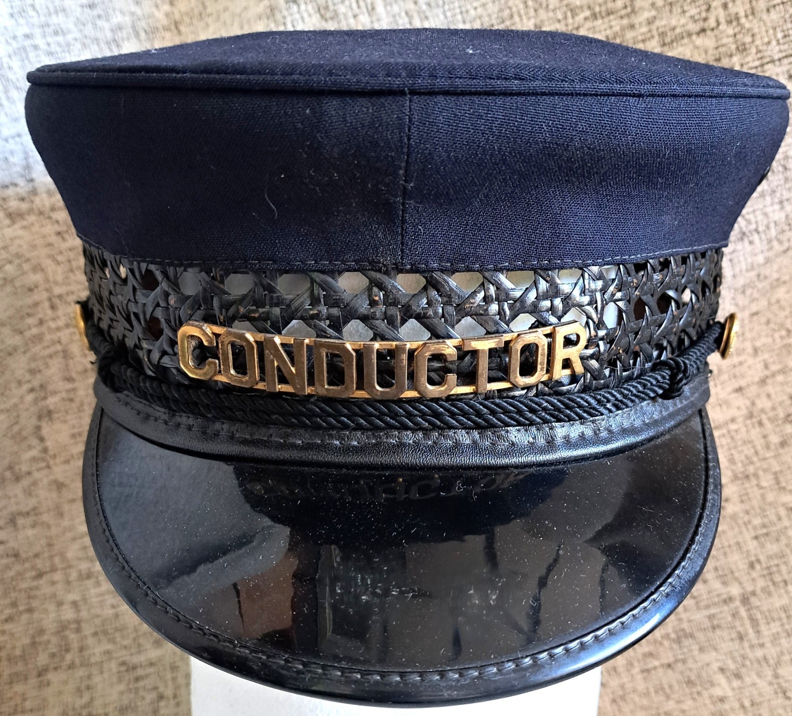 RARE ANTIQUE TRAIN CONDUCTOR HAT NAVY W VISOR RUBY UNIFORM MFG CHICAGO W BADGE RARE ANTIQUE TRAIN CONDUCTOR HAT NAVY W VISOR RUBY UNIFORM MFG CHICAGO W BADGE