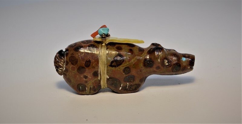 Zuni Fetish Leopid Bear by Peter Gasper; 1 1/4\