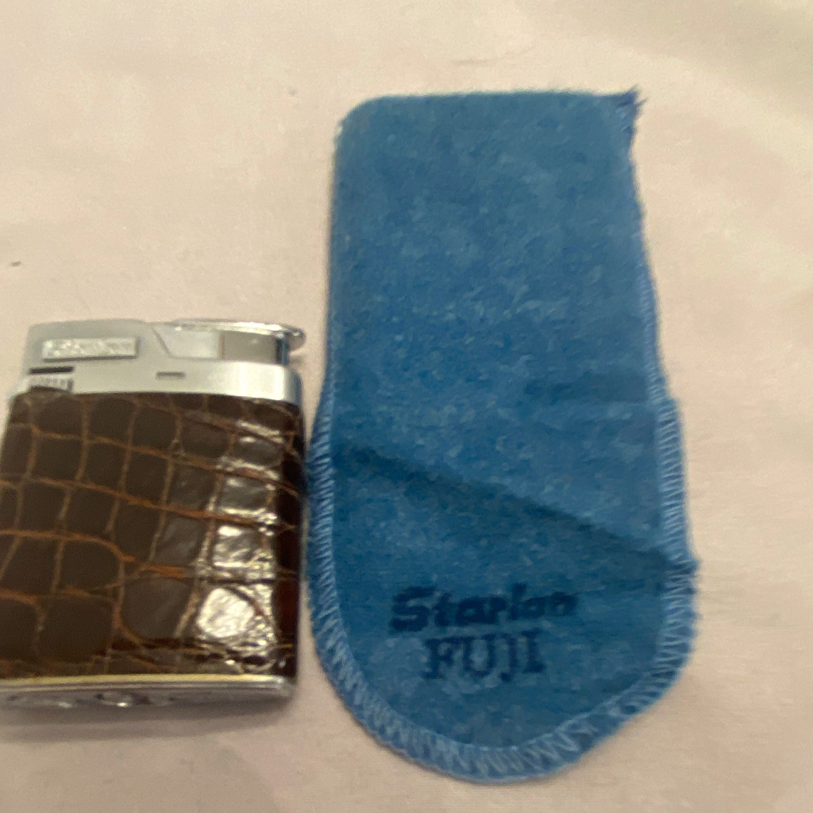 Vintage Rare Starfox Fuji Brown Croc Embossed Cigarette Lighter w/ Blue Pouch Vintage Rare Starfox Fuji Brown Croc Embossed Cigarette Lighter w/ Blue Pouch