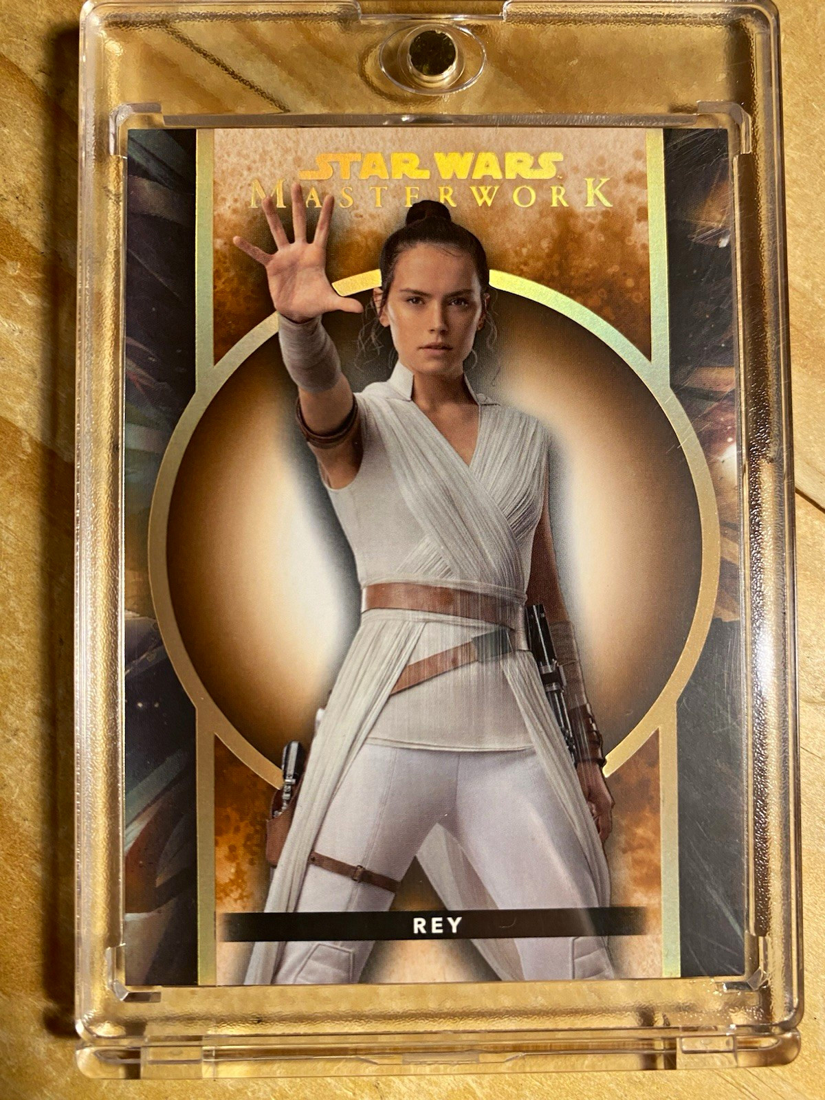 Topps 2022 Star Wars Masterwork Rey #16 09/10 Topps 2022 Star Wars Masterwork Rey #16 09/10