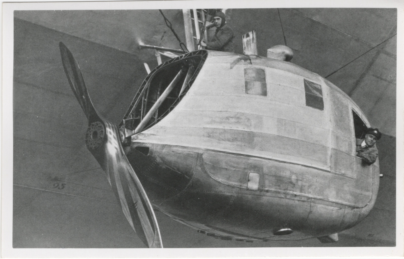 Vintage Graf Zeppelin LZ127 Airship Photo Postcard Engine Gondola Propeller Vintage Graf Zeppelin LZ127 Airship Photo Postcard Engine Gondola Propeller
