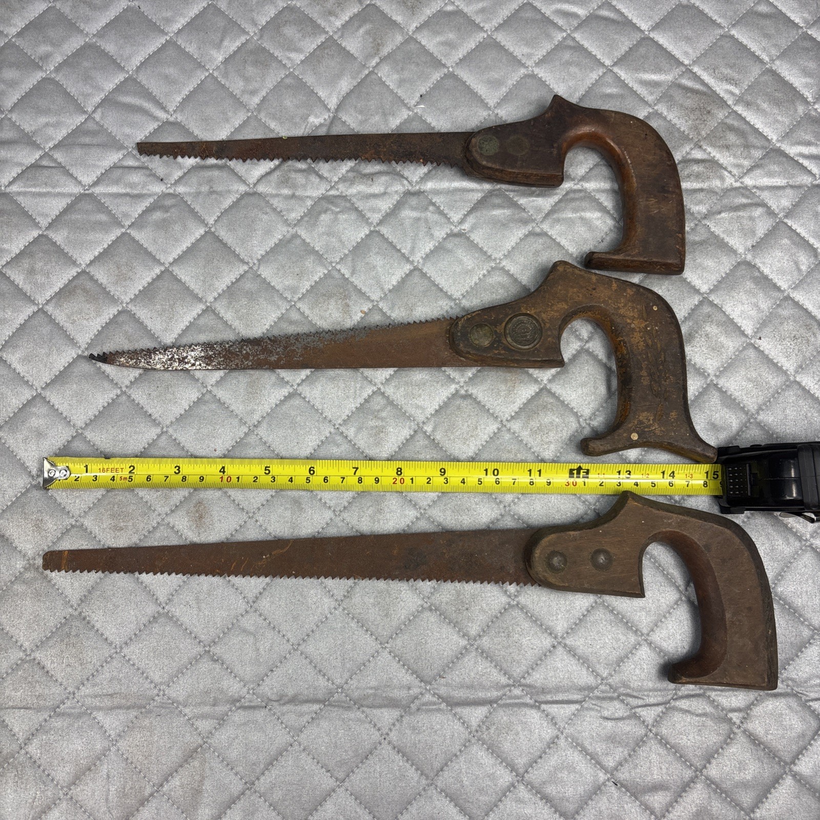 Lot Of Three Vintage Key Hole /compass Saws Middle One Is A Simmonds 8” An 11”