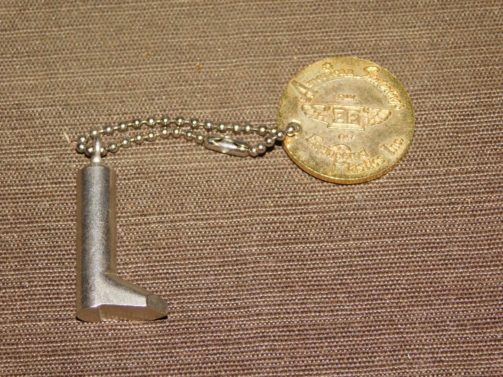 VINTAGE AMERICAN SINTERINGS DIV EP ENGINEERED PLAS WATERTOWN CT BOOT KEY CHAIN
