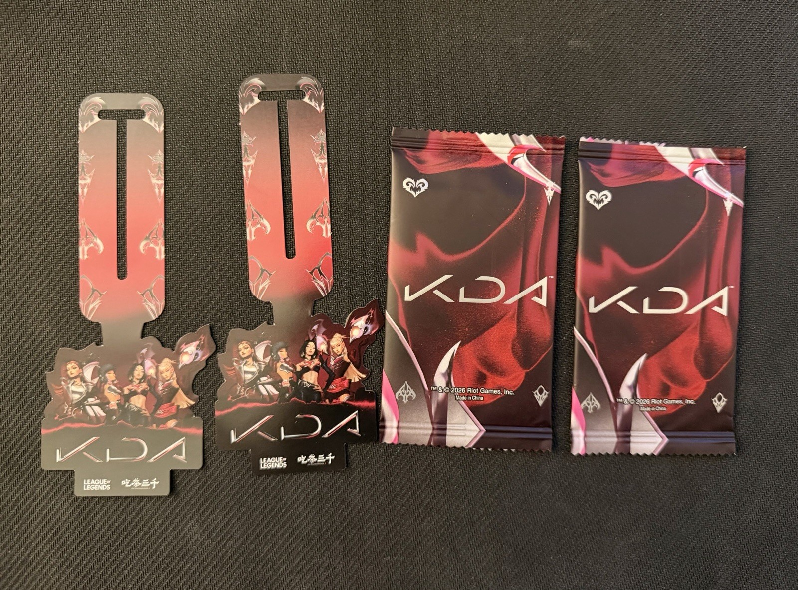 2x League of Legends: KDA x Chicha San Chen Sealed Pack & Tag