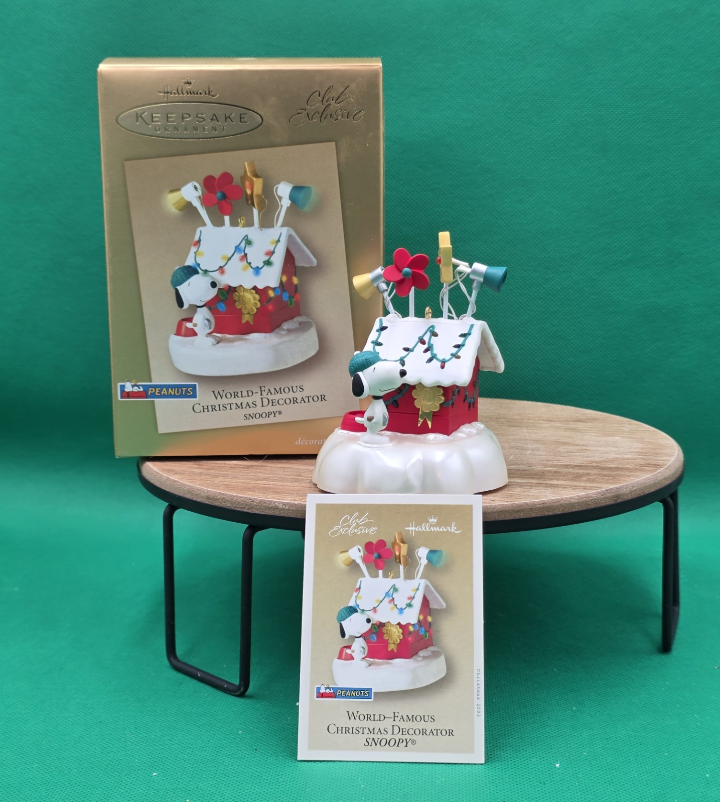 Hallmark Keepsake Peanuts Snoopy Doghouse Ornament 2003 Club Exclusive Lighted Hallmark Keepsake Peanuts Snoopy Doghouse Ornament 2003 Club Exclusive Lighted
