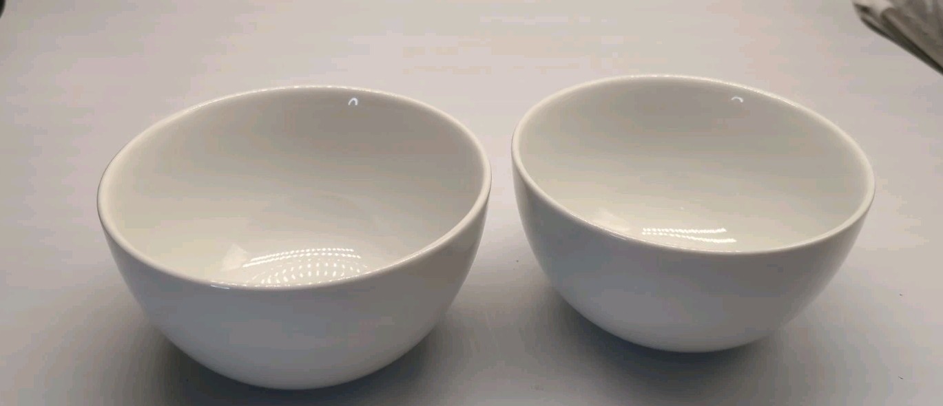Williams Sonoma Brasserie White Soup / Cereal Bowls 5.75 Williams Sonoma Brasserie White Soup / Cereal Bowls 5.75