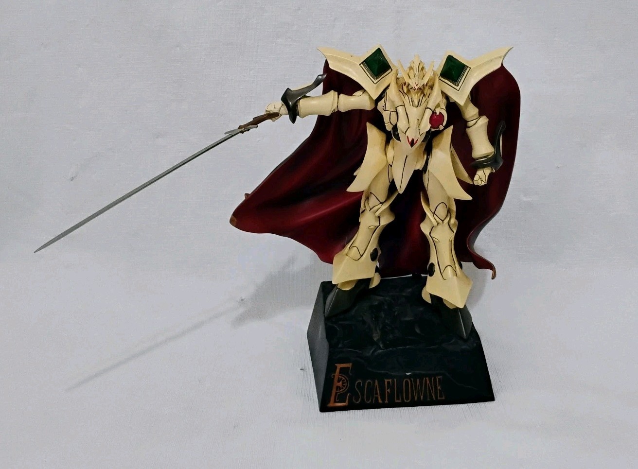 Bandai Entertainment Escaflowne Statue Collection Cold-Cast Resin Statue Anime