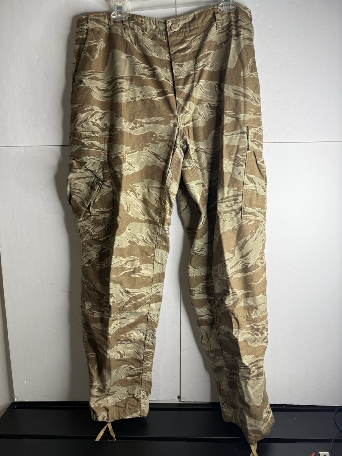 TruSpec Oldgen Old School Desert Tiger Stripe Pants Size Large-Regular TruSpec Oldgen Old School Desert Tiger Stripe Pants Size Large-Regular