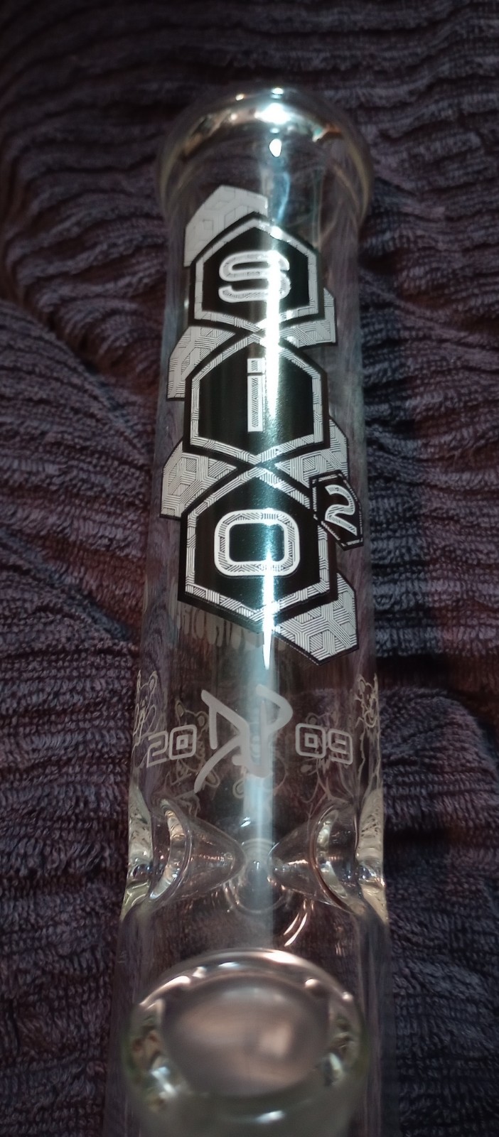 Greatful Dead Bong etched glass SIO² 2009 ONE of a KIND Greatful Dead Bong etched glass SIO² 2009 ONE of a KIND