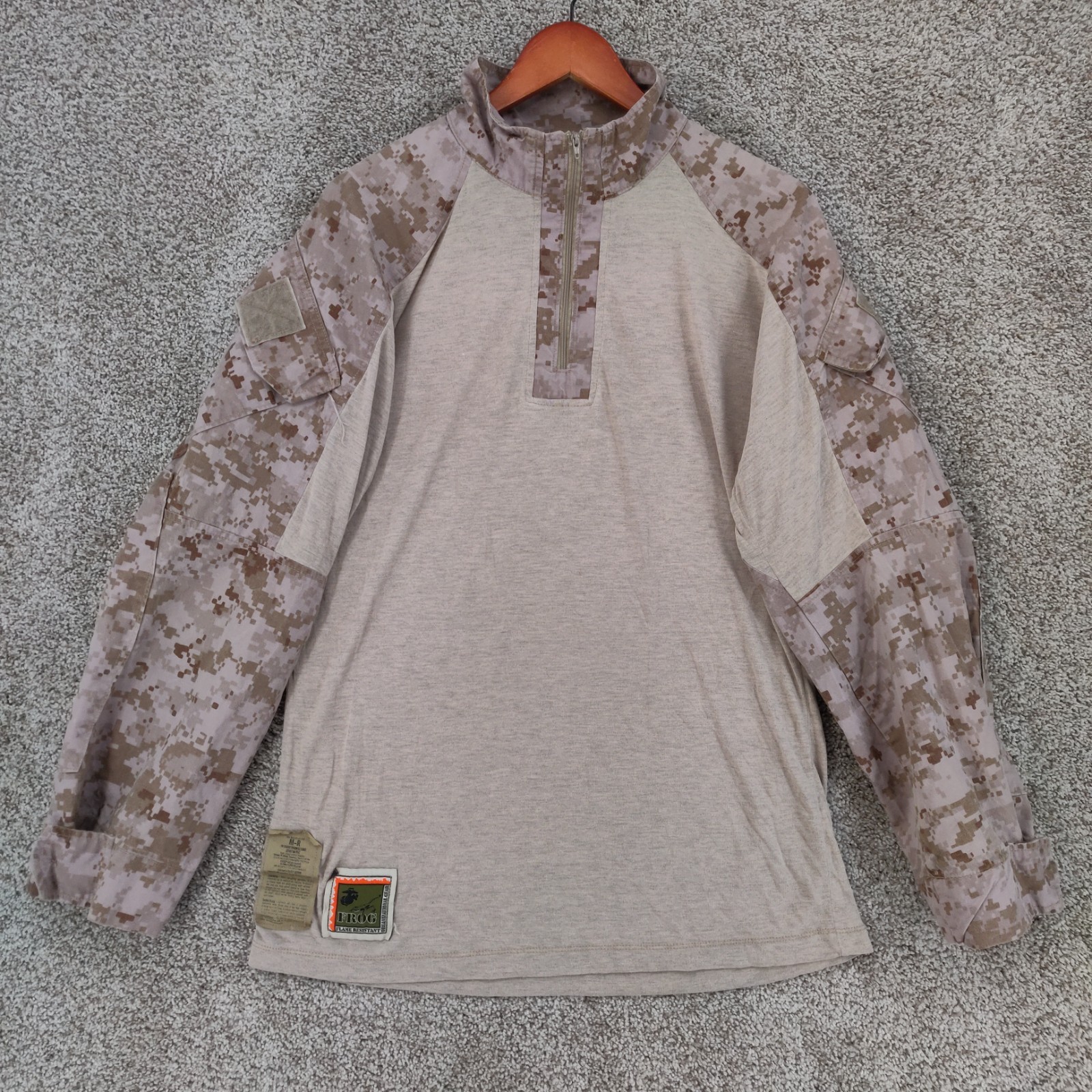 Military FR Frog Camo Shirt Tactical Combat Ensemble Medium Regular Long Sleeve