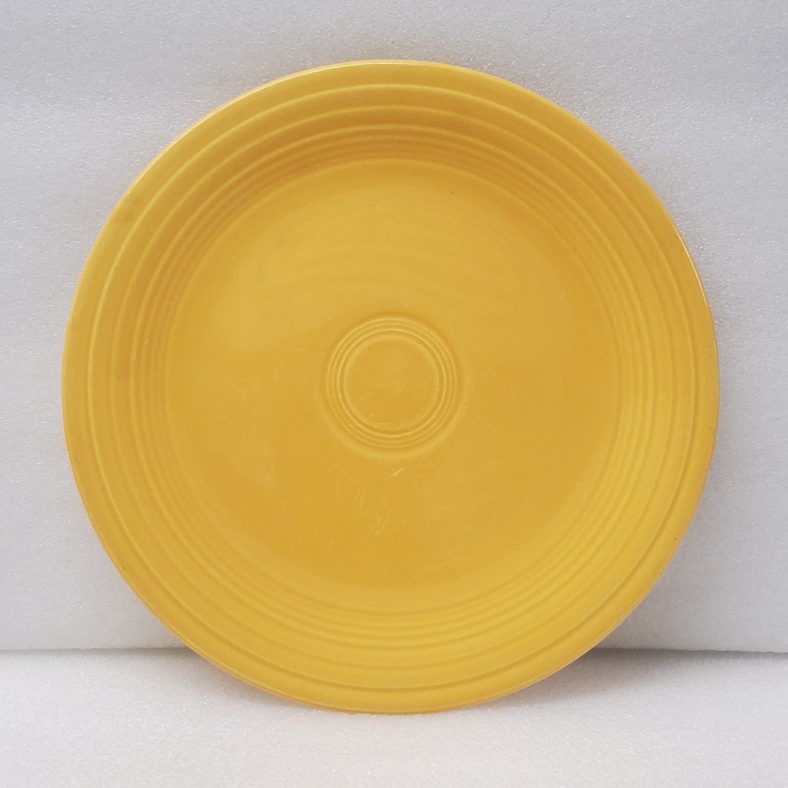 Vintage Fiestaware Fiesta Yellow 9 1/2