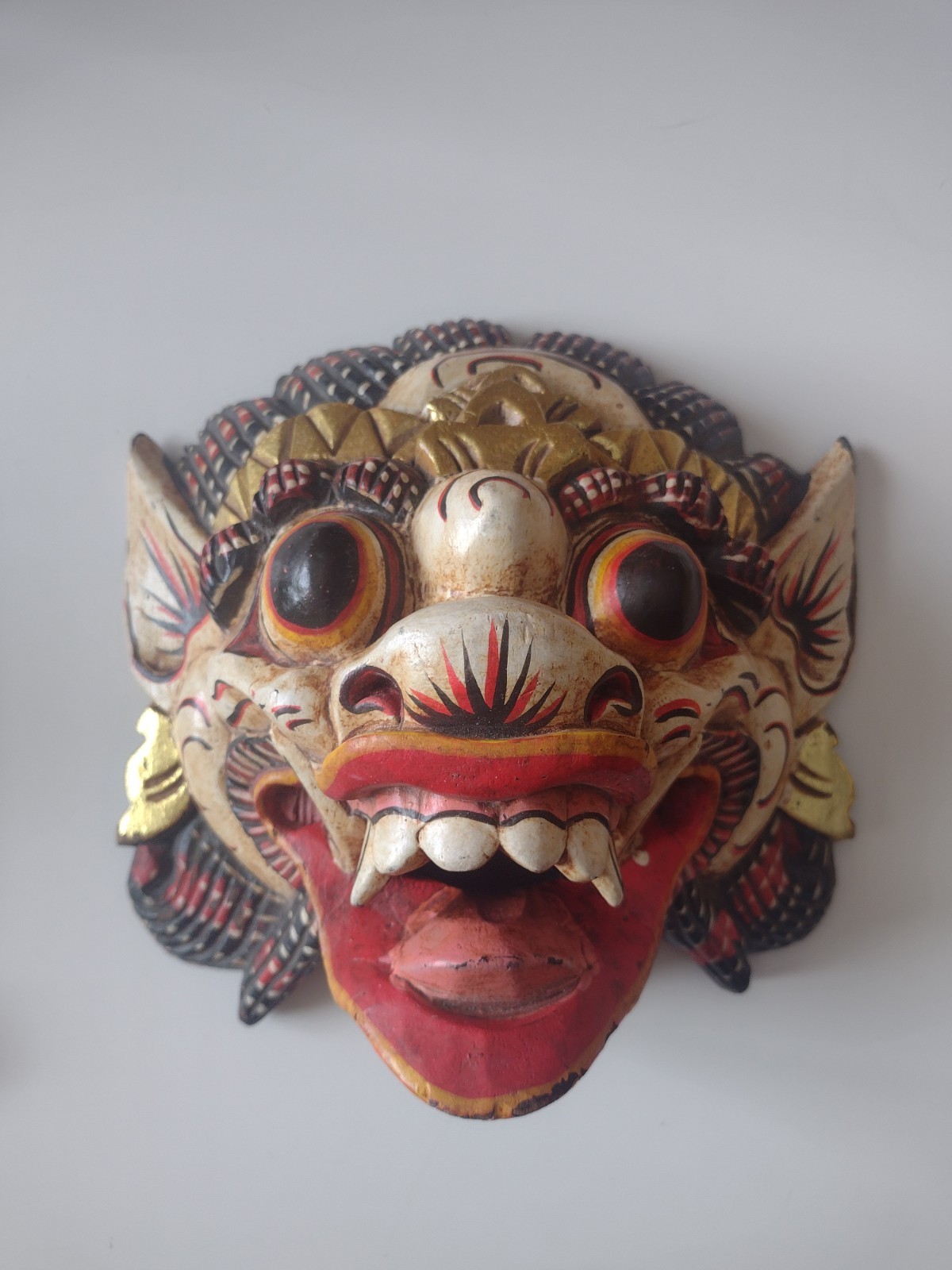 Vintage Balinese Barong Wood Mask Hand Carved Painted Wall Hanging 9\