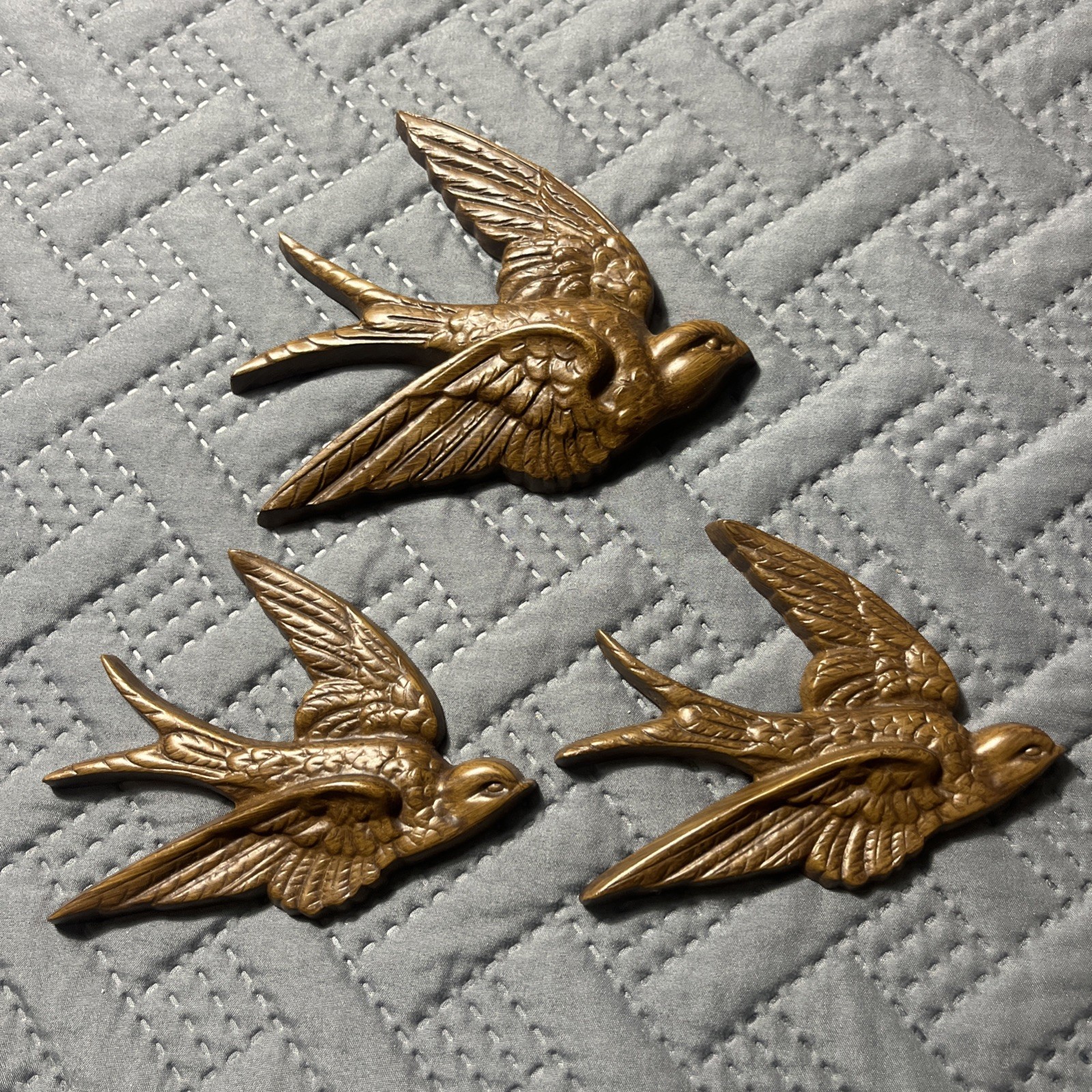 Vintage BURWOOD Set of 3 Flying Swallow Birds Brown Wall Plaques USA 1983 #2650 Vintage BURWOOD Set of 3 Flying Swallow Birds Brown Wall Plaques USA 1983 #2650
