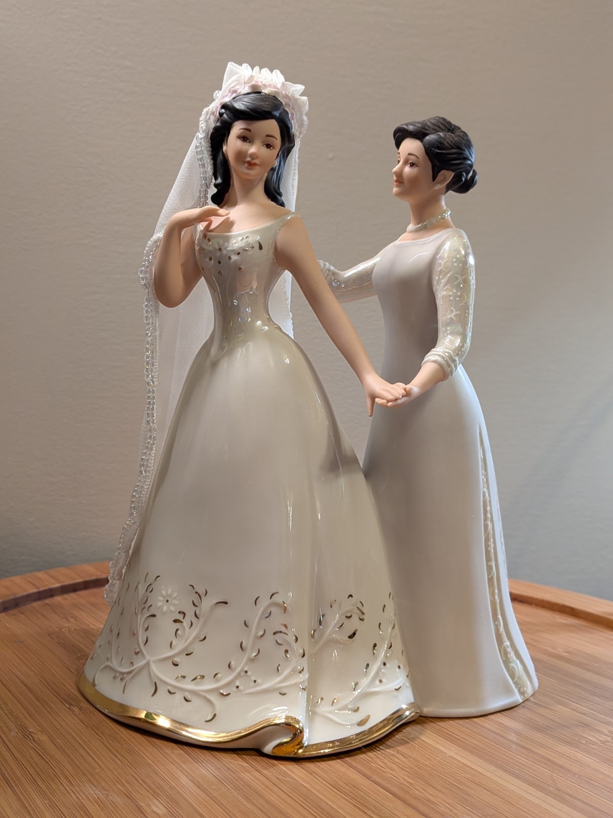 Lenox A Mother's Loving Touch Bride and Mother Wedding Bridal Shower Gift Lenox A Mother's Loving Touch Bride and Mother Wedding Bridal Shower Gift
