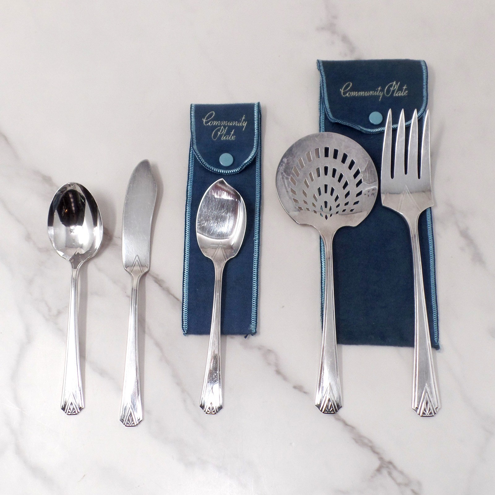 Vintage Oneida Community Plate Deauville Silver-plate Serving Pieces, set of 5 Vintage Oneida Community Plate Deauville Silver-plate Serving Pieces, set of 5