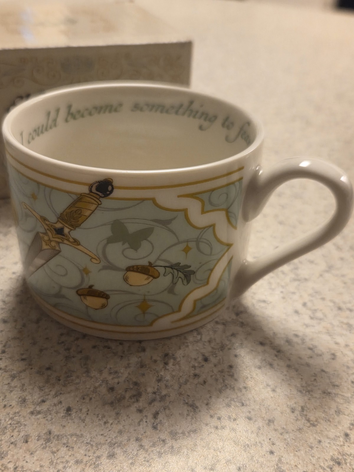 OwlCrate Teacup Collection Elfhame, Teacup 1: Jude Duarte. OwlCrate Teacup Collection Elfhame, Teacup 1: Jude Duarte.