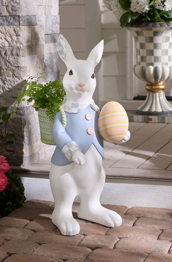 Mackenzie Cameo Trophy Mr. Rabbit Childs Huge 34\