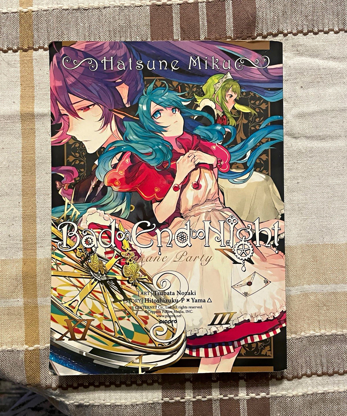 Seven Seas Bad End Night V: Crazy Party Hatsune Miku Softcover (English)