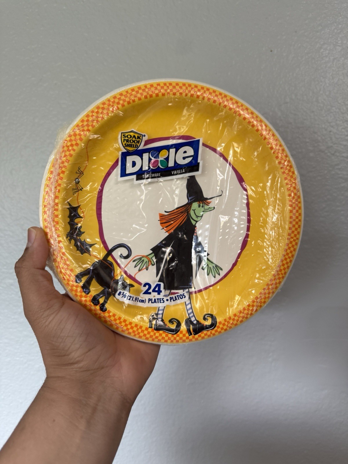Vintage Dixie Halloween Paper Plates Green Witch Black Cat Bat Sealed 24ct 8.5\